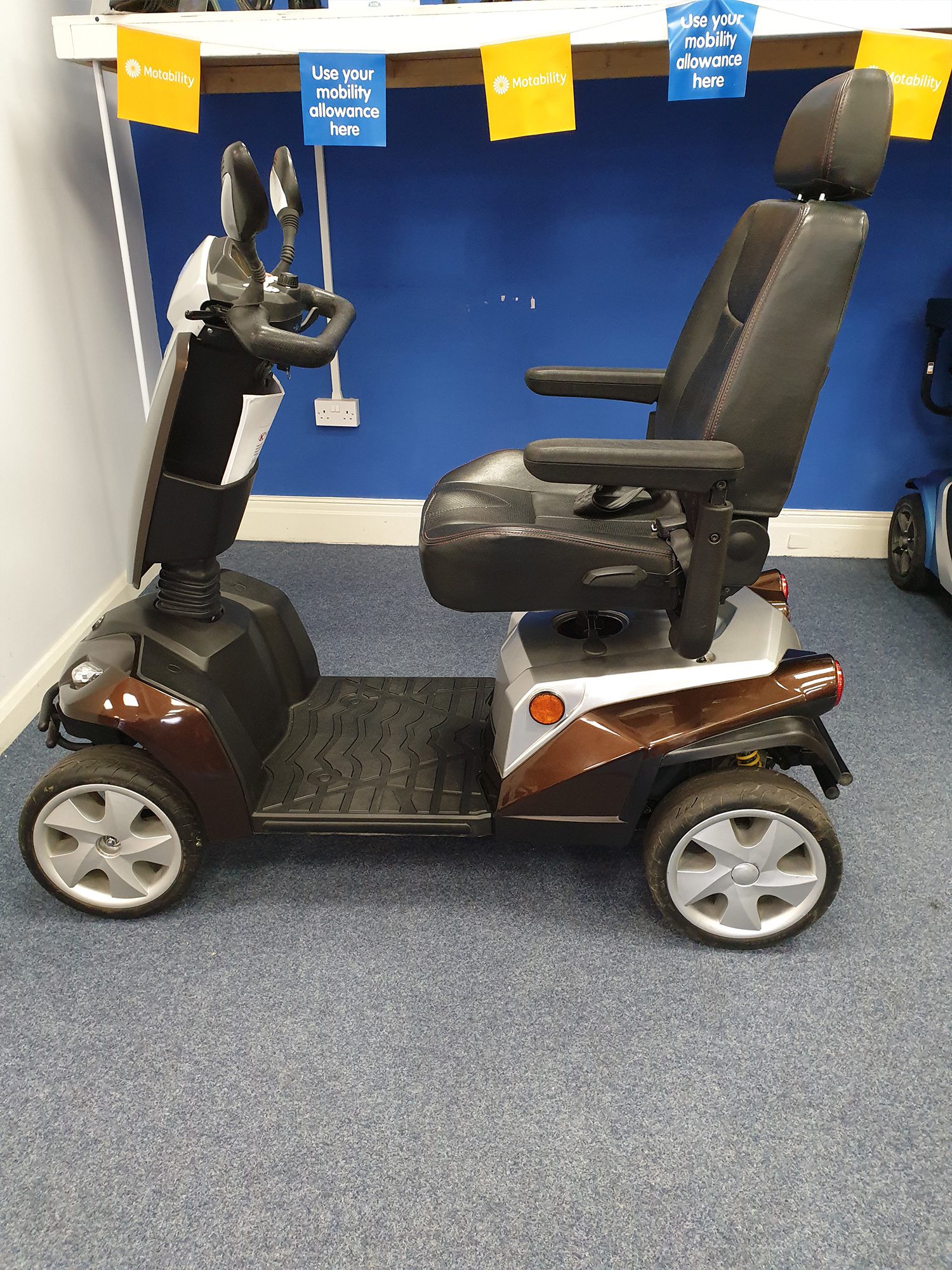 Bronze Kymco Maxer - Image 4